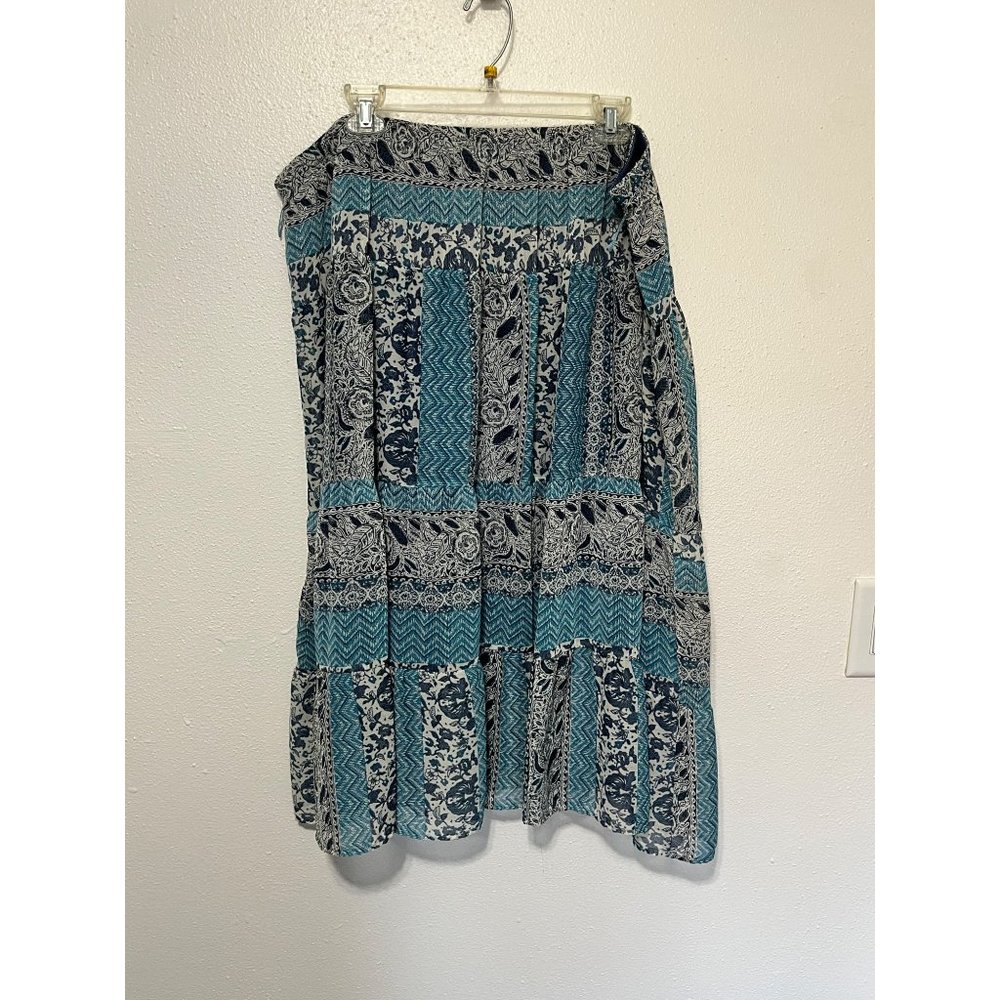 Dress Barn Peasant Skirt Elastic Waist Blue and White Pattern Womans 22/24